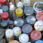 Dove buttare vernici e solventi