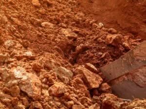 terra e rocce da scavo da smaltire